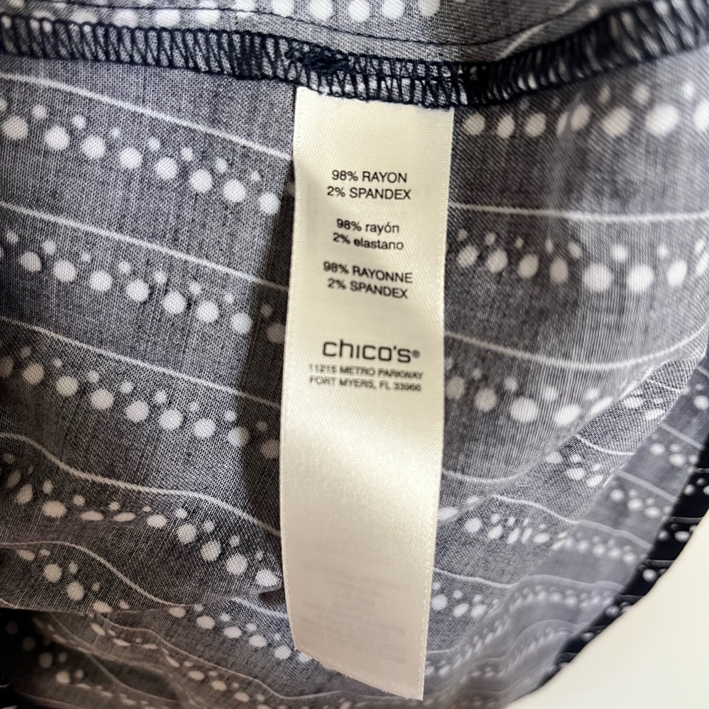 Chico’s Navy Blue & White Dot-Stripe Lace-Up Blouse Size 3 (XL) NWT - Picture 9 of 9